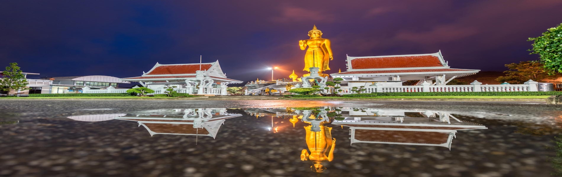 4D3N Hatyai, Songkhla and Sakom with van VIP (10/12 Seater)