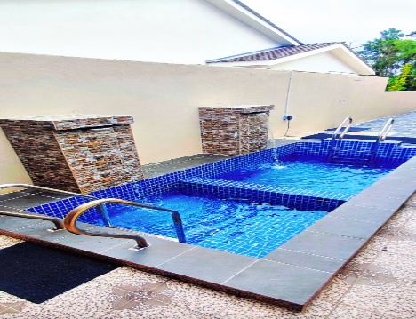 DDSha Homestay (*with private swimming pool)